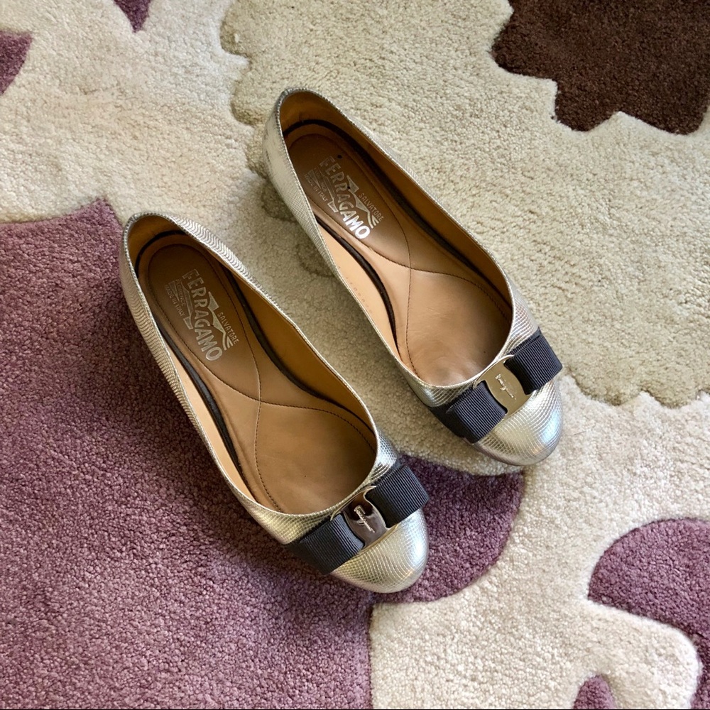 Varina Ballet Flat with Iconic Vara Bow in Silver